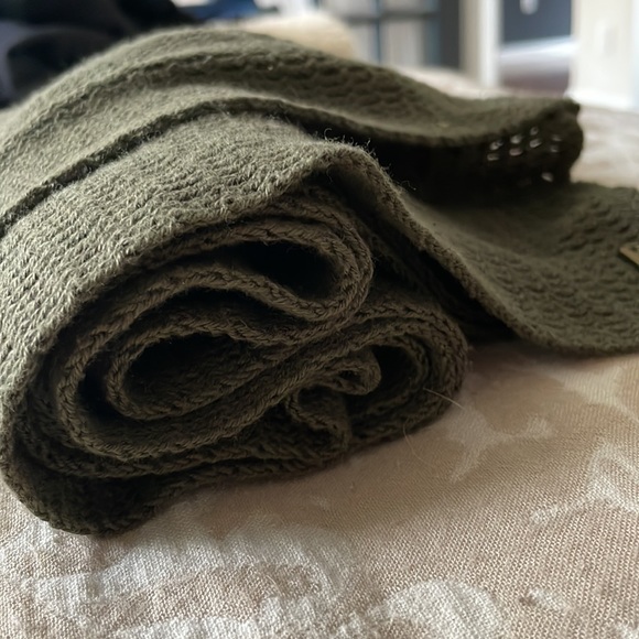 Barbour knit scarf - Picture 5 of 5